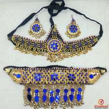 Load image into Gallery viewer, Golden Tone Handmade Tribal Women Jewelry Set