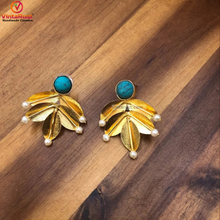 Load image into Gallery viewer, Floral Turquoise Handmade Earrings