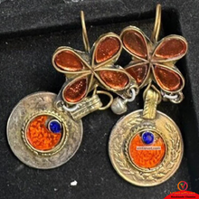 Load image into Gallery viewer, Orange Glass Stone Coins Earrings