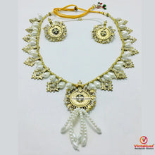 Load image into Gallery viewer, White Pearls and Beaded Tribal Jewelry Set