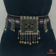 Load image into Gallery viewer, Kuchi Belly Belt With Big Pendant and Vintage Coins