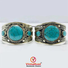 Load image into Gallery viewer, Round Shaped Stones Boho Tribal Cuff