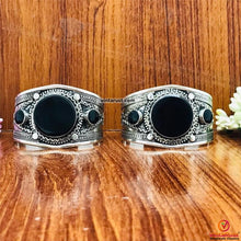Load image into Gallery viewer, Round Shaped Stones Boho Tribal Cuff