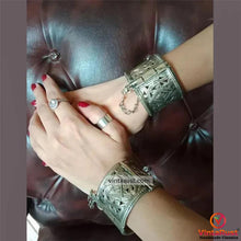Load image into Gallery viewer, Vintage Boho Style Handcuffs Bracelets