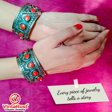 Load image into Gallery viewer, Boho Kuchi Cuff Bracelet With Stones