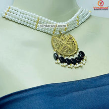 Load image into Gallery viewer, White Pearls Handmade Beaded Jewelry Set