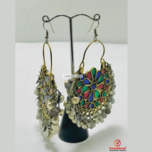 Load image into Gallery viewer, Multi color Stylish Hoop Earrings