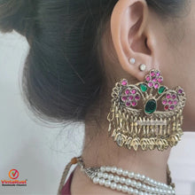 Load image into Gallery viewer, Elegant Floral Three Flower Jewelry Set