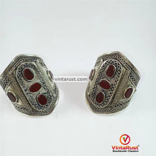 Load image into Gallery viewer, Front Three Stone Style Boho Kuchi Bracelet