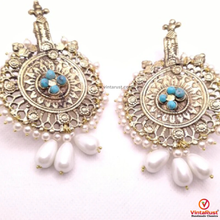 Load image into Gallery viewer, Vintage Huge Massive Hasli Earrings