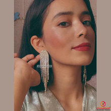 Load image into Gallery viewer, Shiny Rhinestone Long Tassel Earrings