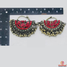 Load image into Gallery viewer, Vintage Hoop Red Glass Stone Earrings