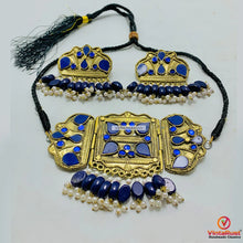 Load image into Gallery viewer, Blue Statement Choker Necklace With Earrings