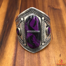 Load image into Gallery viewer, Vintage Bohemian Silver Cuff with Purple Stone
