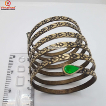 Load image into Gallery viewer, Vintage Spiral Green Stone Cuff Bracelet