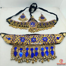 Load image into Gallery viewer, Golden Tone Handmade Tribal Women Jewelry Set