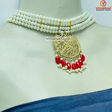 Load image into Gallery viewer, White Pearls Handmade Beaded Jewelry Set