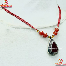 Load image into Gallery viewer, Beaded Chain Handmade Pendant Necklace