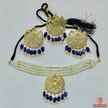 Load image into Gallery viewer, White Pearls Handmade Beaded Jewelry Set