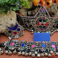 Load image into Gallery viewer, Antique Mathapatti Vintage Jewelery Set