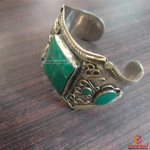 Load image into Gallery viewer, Vintage Tribal Handmade Cuff Bracelet