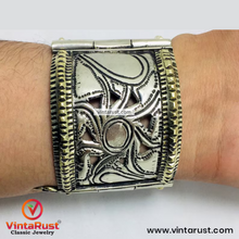Load image into Gallery viewer, Vintage Statement Boho Tribal Cuff Bracelet