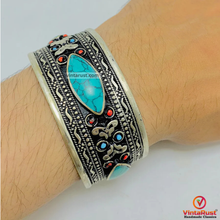 Load image into Gallery viewer, Antique Inlaid Stone Cuff Bracelet