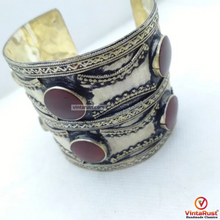 Load image into Gallery viewer, Kuchi Big Tribal Stones Cuff Bracelet