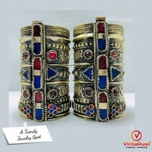 Load image into Gallery viewer, Ethnic Vintage Boho Style Handcuff Bracelet