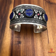 Load image into Gallery viewer, Handcrafted Vintage Stones Cuff Bracelet