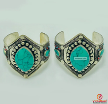 Load image into Gallery viewer, Vintage Boho Ethnic Kuchi Tribal Cuff Bracelet
