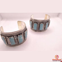 Load image into Gallery viewer, Handmade Tribal Ethnic Bracelet With Stones