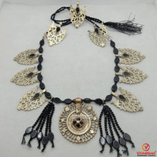 Load image into Gallery viewer, Tribal Black Stone Beaded Motif Jewelry Set