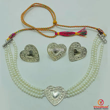 Load image into Gallery viewer, Pearls Beaded Chain Necklace With Earrings