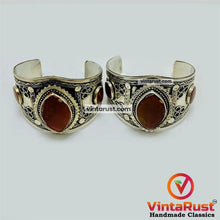 Load image into Gallery viewer, Antique Glass Stone Bracelet Boho Hand Cuff