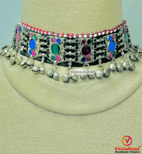 Load image into Gallery viewer, Vintage-Inspired Hoop Style Earrings