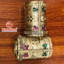 Load image into Gallery viewer, Vintage Handmade Golden Handcuffs Bracelets