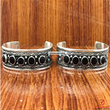 Load image into Gallery viewer, Tribal Slim Handmade Kuchi Stones Bracelet