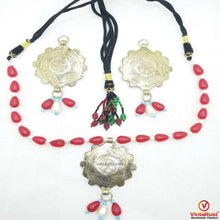 Load image into Gallery viewer, Tribal Bohemian Red and White Beaded Jewelry Set