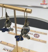 Load image into Gallery viewer, Tribal Vintage Dangling Bird Earring