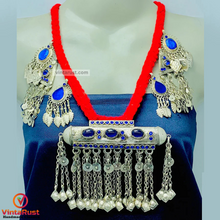 Load image into Gallery viewer, Vintage Red Necklace With Dangling Silver Motifs