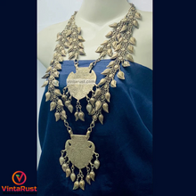 Load image into Gallery viewer, Vintage Bohemian Two Layered Bib Necklace