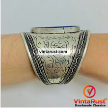 Load image into Gallery viewer, Tribal Lapis Lazuli Adjustable Bracelet