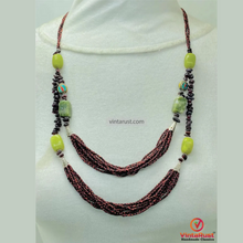 Load image into Gallery viewer, Maroon Beads and Stones Necklace