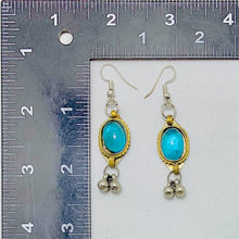 Load image into Gallery viewer, Ethnic Light Weight Small Earrings