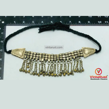 Load image into Gallery viewer, Stylish Statement Necklace with Silver Metal Beads