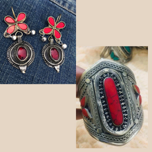 Load image into Gallery viewer, Handcuff Bracelet and Earrings Set