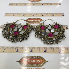 Load image into Gallery viewer, Pink and White Glass Stone Kuchi Earrings