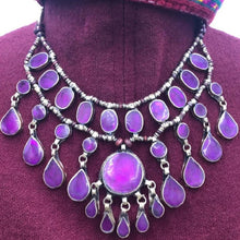 Load image into Gallery viewer, Amethyst Stone Choker Necklace with Wooden Beads