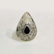 Load image into Gallery viewer, Artisan Handmade Unique Design Stone Ring
